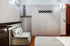 La Strada Boutique Villa