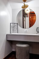 La Strada Boutique Villa
