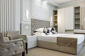 La Strada Boutique Villa