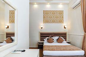 La Strada Boutique Villa