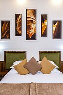 La Strada Boutique Villa