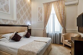 La Strada Boutique Villa