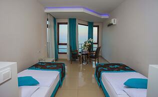 Kleopatra Ada Beach Hotel