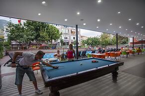 Kleopatra Ada Beach Hotel