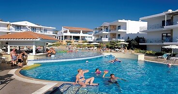 Pefki Islands Resort