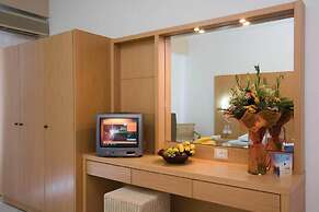 Pefki Islands Resort