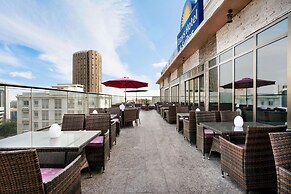 Days Hotel & Suites Dakar