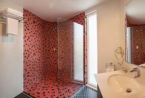 Dera Masuda Luxury Resort