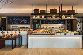 Phuket Marriott Resort and Spa, Nai Yang Beach