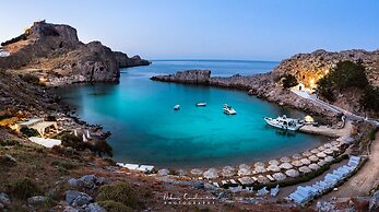 Celestial Lindos suites