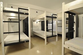 Clock Inn Dehiwala - Hostel