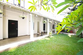 Clock Inn Dehiwala - Hostel