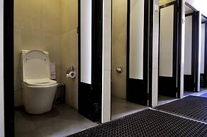 Clock Inn Dehiwala - Hostel