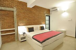 Clock Inn Dehiwala - Hostel