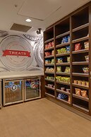 Hampton Inn & Suites Los Angeles - Glendale