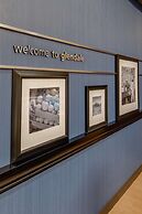 Hampton Inn & Suites Los Angeles - Glendale