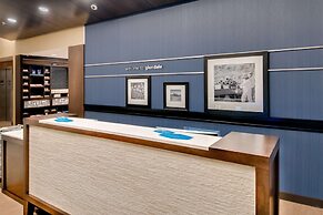 Hampton Inn & Suites Los Angeles - Glendale