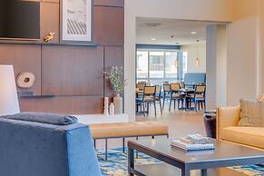 Hampton Inn & Suites Los Angeles - Glendale