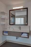 Hampton Inn & Suites Los Angeles - Glendale