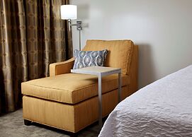 Hampton Inn & Suites Pittsburgh Airport South–Settlers Ridge