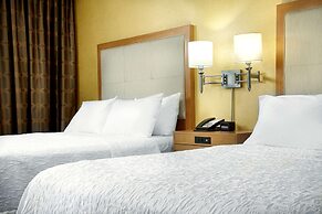 Hampton Inn & Suites Pittsburgh Airport South–Settlers Ridge