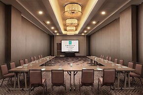 Embassy Suites by Hilton Charlotte Uptown 