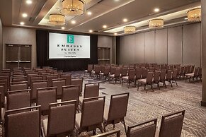Embassy Suites by Hilton Charlotte Uptown 