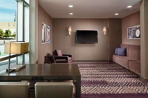Embassy Suites by Hilton Charlotte Uptown 