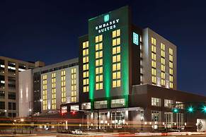 Embassy Suites by Hilton Charlotte Uptown 