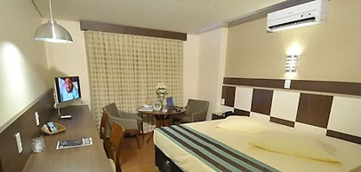 Hotel Maestro Premium Cascavel