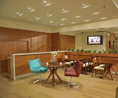 Hotel Maestro Premium Cascavel