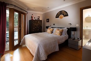 Hamble Retreat House and Luxury Studios