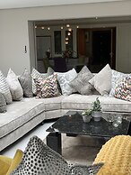 Hamble Retreat House and Luxury Studios