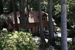 Hamble Retreat House and Luxury Studios