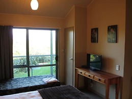 Omau Settlers Lodge Motel