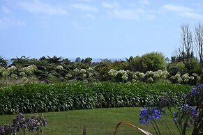 Omau Settlers Lodge Motel