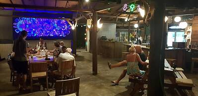 Adeng-Adeng Bungalows