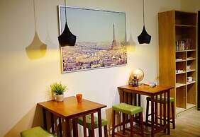 On My Way Taitung Hostel Backpacker