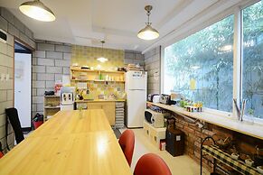 Sunny Hill Guesthouse Hongdae