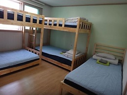 Sunny Hill Guesthouse Hongdae