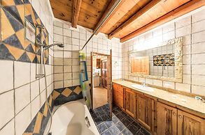 Joanna's Stone Villas