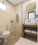 Mirsini Studios & Apartments