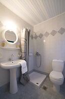 Mirsini Studios & Apartments