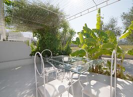 Mirsini Studios & Apartments