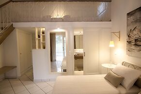 Mirsini Studios & Apartments