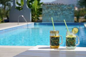 Mirsini Studios & Apartments