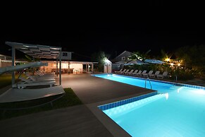 Mirsini Studios & Apartments