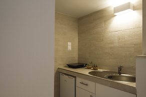 Mirsini Studios & Apartments