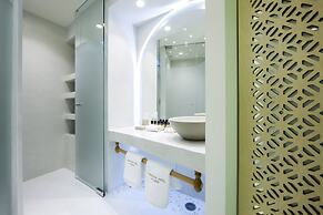 Andronikos Santorini