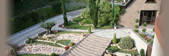 Hotel Serino